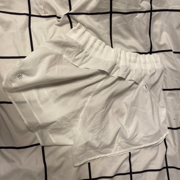 Athleta Mesh Racer Run Short 4” - Picture 2 of 3